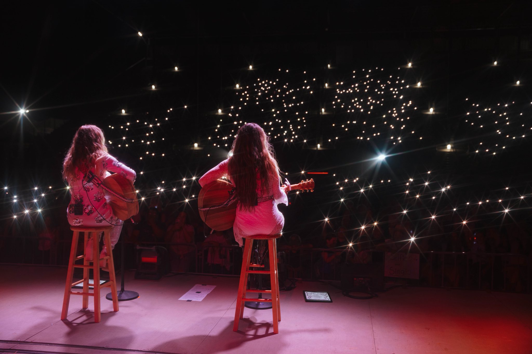 Maddie & Tae